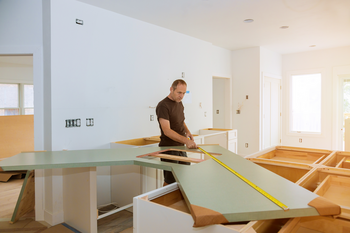 Judza - Installing laminate